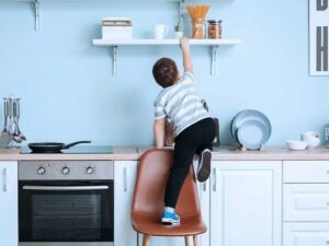 Guia Completo: Como Evitar Acidentes Domésticos com Crianças e Garantir a Segurança