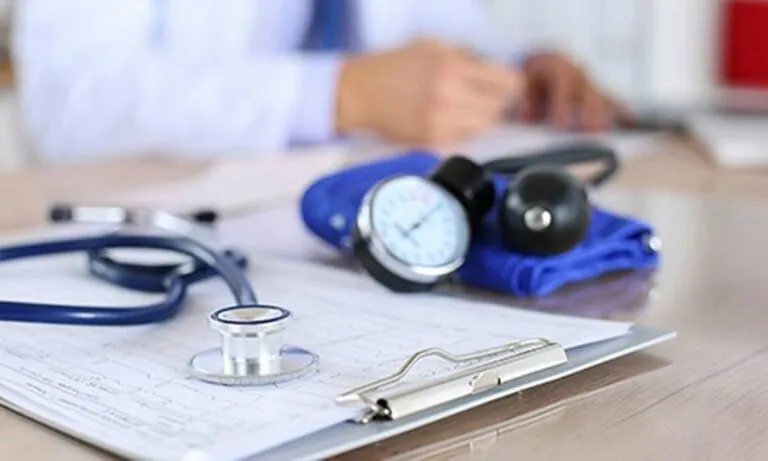 Planos populares: economia ou dor de cabeça em 2026? Analisamos para você!